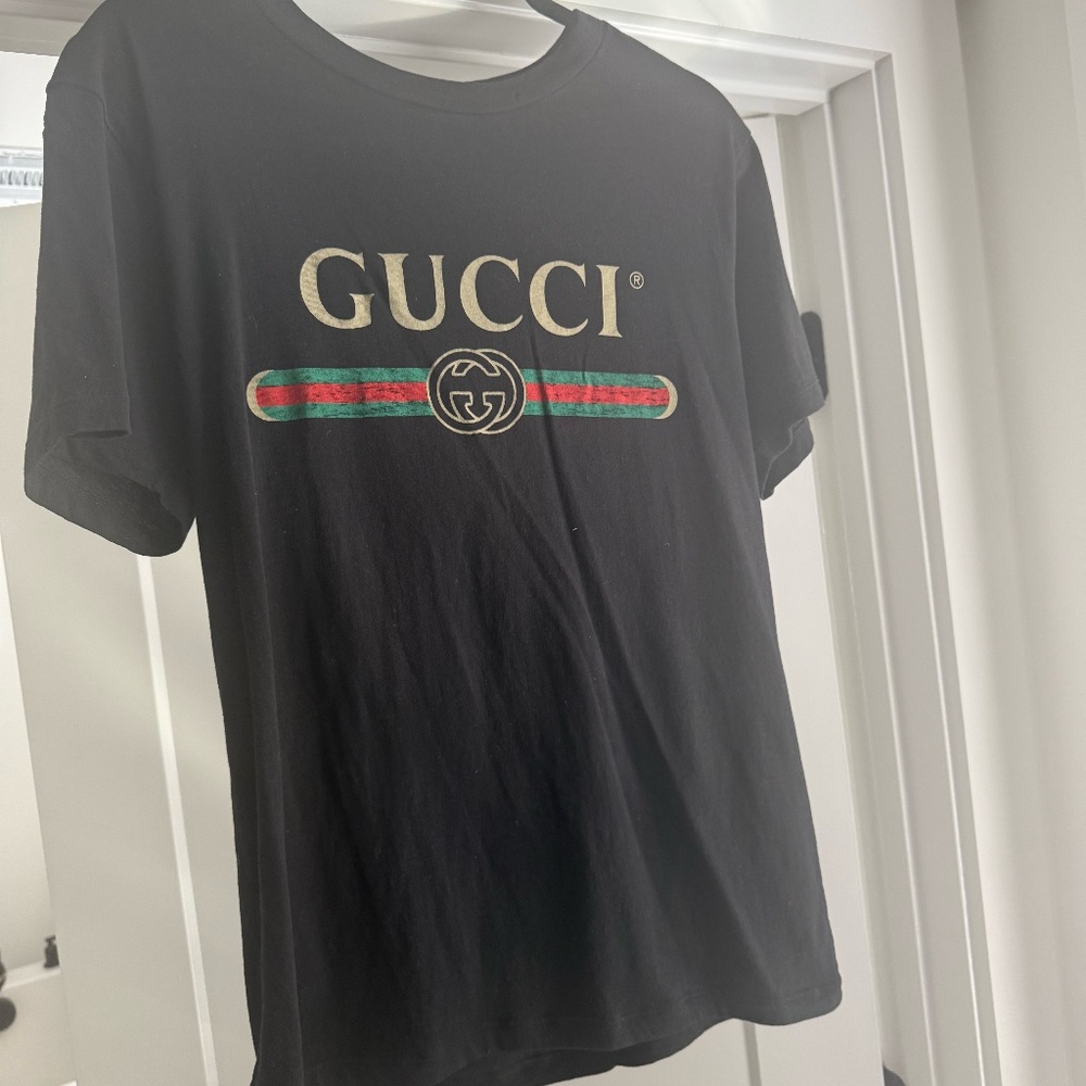 Gucci Black Logo T-Shirt – One Size / Oversized Fit